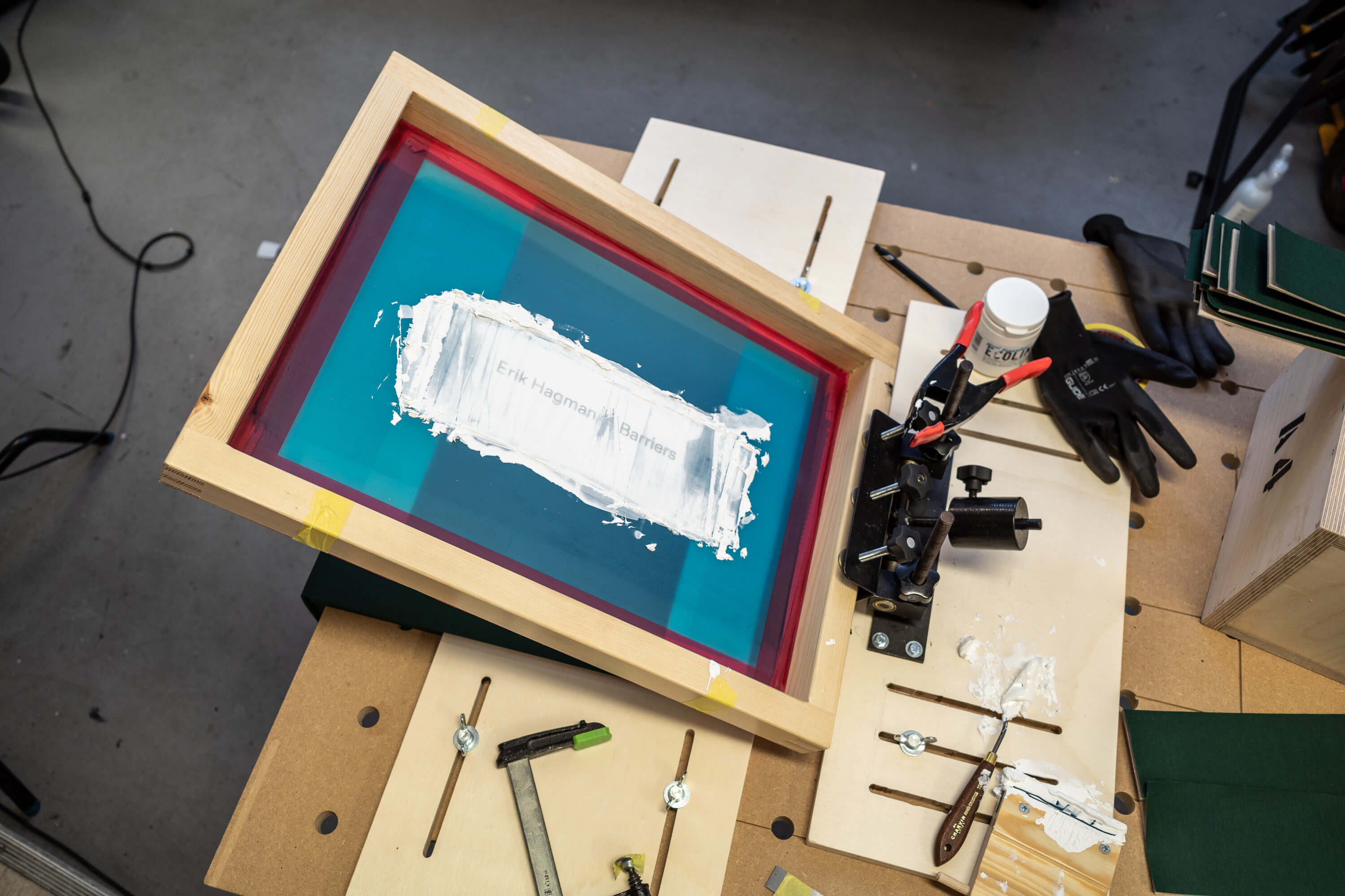 Erik-Hagman-Barriers-Box-230129-0002264